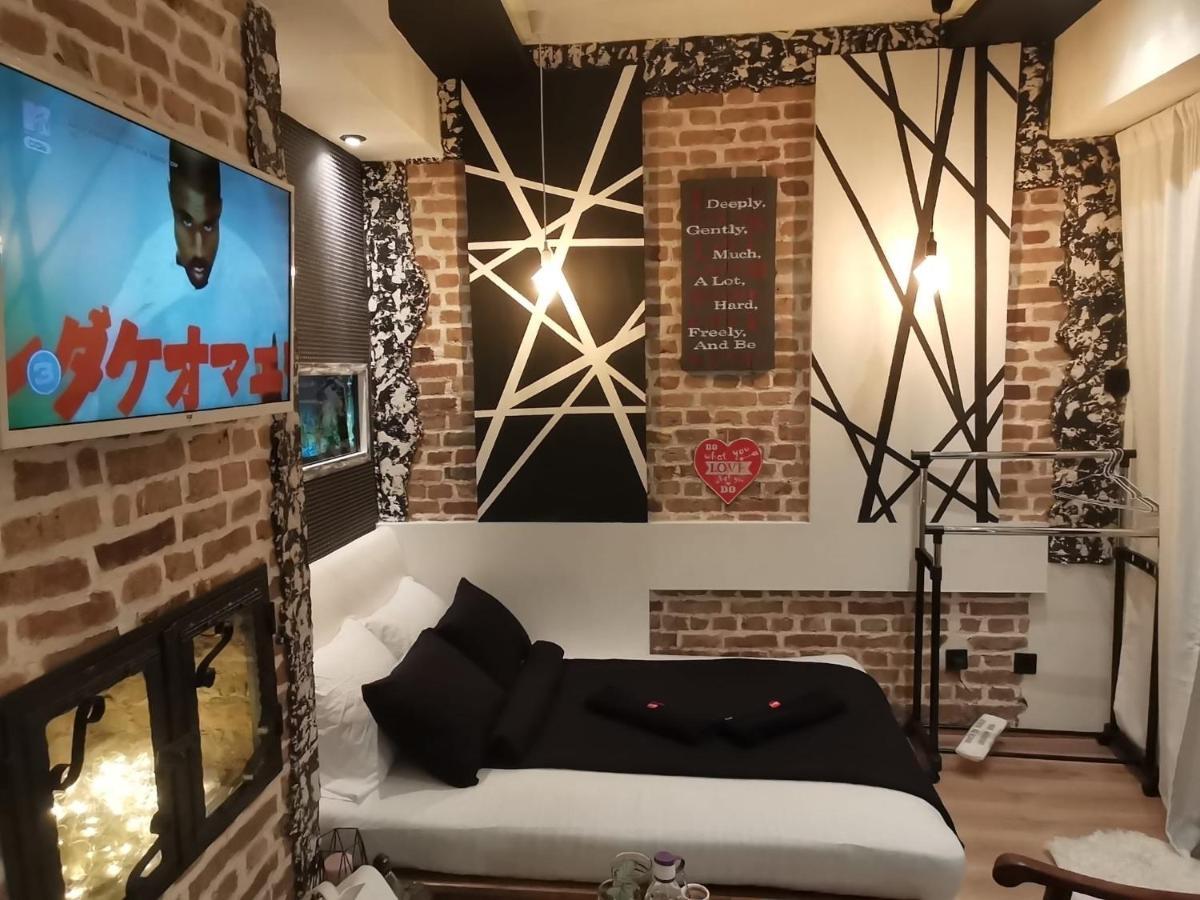 Studio Apartman Black & White Centar Sarajevo Free Parking Ngoại thất bức ảnh